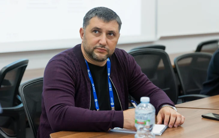 Александр Петрикин рассказал о важных социальных вопросах для жителей Краснолиманщины Александр Петрикин рассказал о важных социальных вопросах для жителей Краснолиманщины