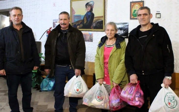 Оказана помощь эвакуированным из Торского Оказана помощь эвакуированным из Торского