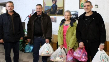 Оказана помощь эвакуированным из Торского Оказана помощь эвакуированным из Торского