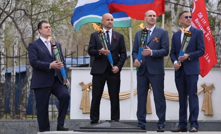 Артём Жога принял участие в акциях "Храним огонь Победы" и открыл выставку трофеев СВО Артём Жога принял участие в акциях "Храним огонь Победы" и открыл выставку трофеев СВО